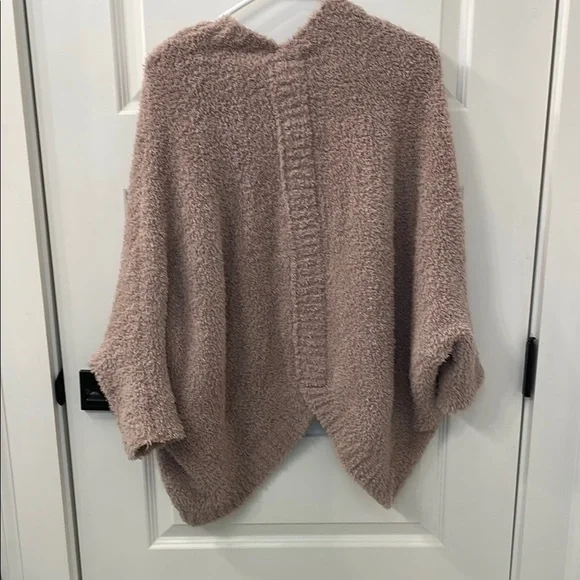 Barefoot Dreams Pink Cozy Poncho Sweater - Picture 4 of 6